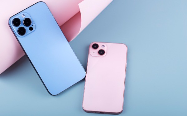 Win Premium Smartphones